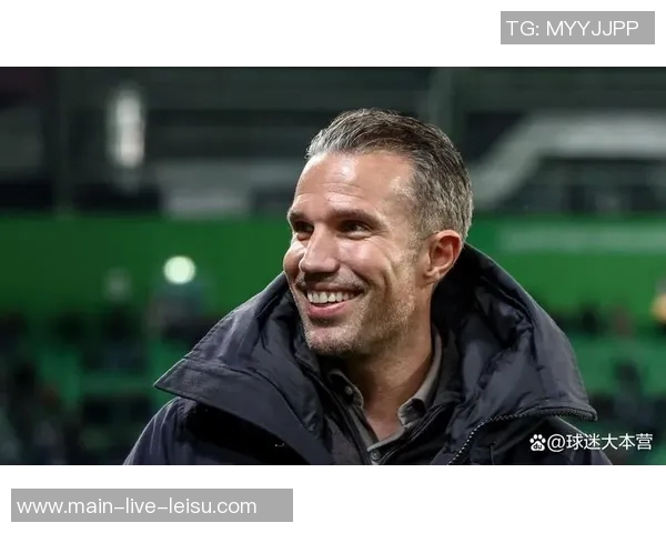 林加德转会费耶诺德引热议范佩西表示由技术团队决定不予置评